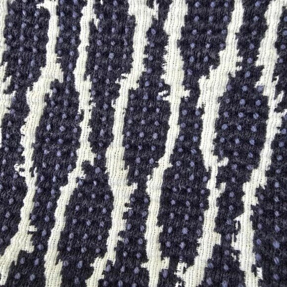 Ann Taylor Loft Women's Riviera Short Size 12 Navy Blue White Textured Vacation - Picture 4 of 12